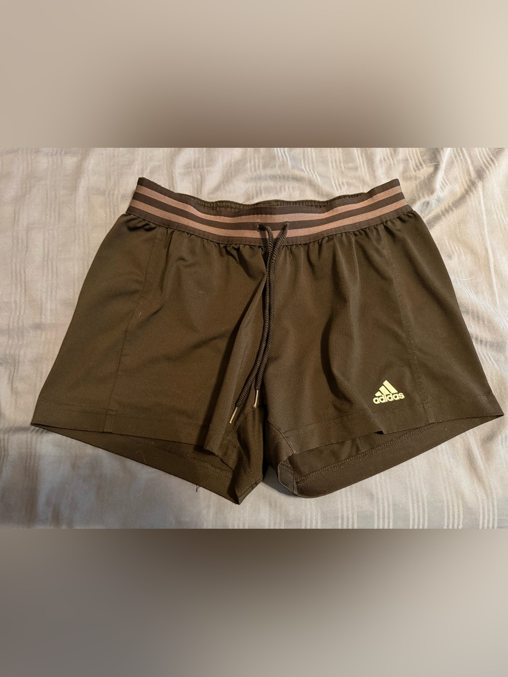Adidas women’s active shorts small